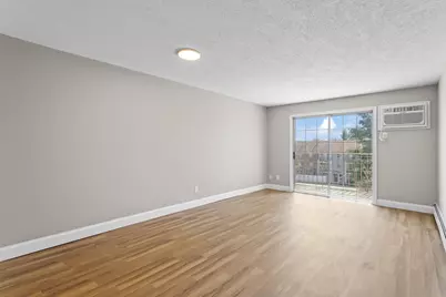 379 Huse Road #34, Manchester, NH 03103 - Photo 7