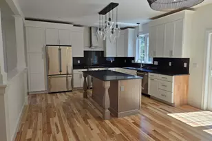 19 Shearwater Dr, Portsmouth, NH 03801 - Photo 3
