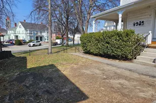 19 Orange St, Nashua, NH 03064 - Photo 9