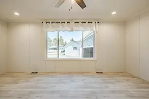 68 Diamondback Dr, Rochester, NH 03868 - Photo 13