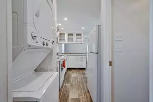 120 Robinhood Dr, Exeter, NH 03833 - Photo 5