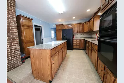 768 Third Avenue, Berlin, NH 03570 - Photo 23