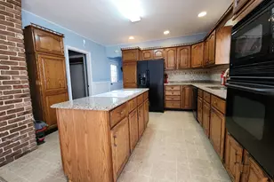 768 3rd Ave, Berlin, NH 03570 - Photo 23