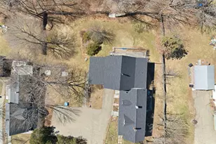 388 Elm St, Laconia, NH 03246 - Photo 33