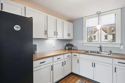388 Elm Street, Laconia, NH 03246 - Photo 13
