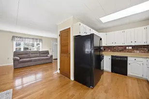 34 Valley St, Laconia, NH 03246 - Photo 17