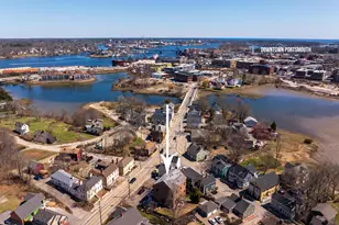 348 Maplewood Ave, Portsmouth, NH 03801 - Photo 17