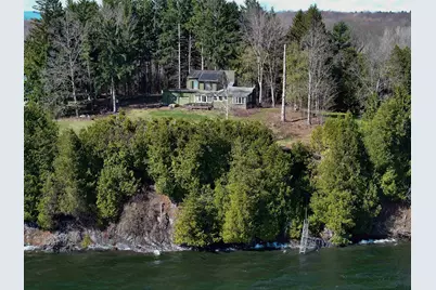 38 Featherbed Lane, South Hero, VT 05486 - Photo 1