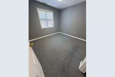 50 Nashua Road #Suite 302, Unit 1, Londonderry, NH 03053 - Photo 13