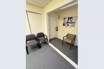 50 Nashua Road #Suite 302, Unit 2, Londonderry, NH 03053 - Photo 9