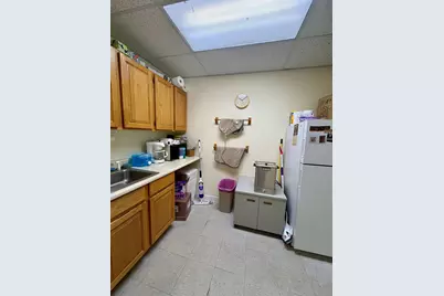 50 Nashua Road #Suite 302, Unit 2, Londonderry, NH 03053 - Photo 11