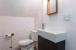 79 Pleasant St, Manchester, NH 03101 - Photo 27