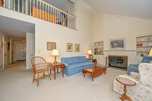 63 Peninsula Dr, Stratham, NH 03885 - Photo 3