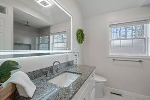 28 Shore Dr, Salem, NH 03079 - Photo 19