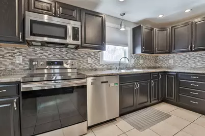 445 Blevens Drive, Manchester, NH 03104 - Photo 3