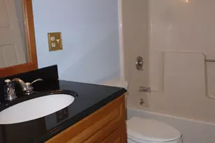 777 Middle Rd, Portsmouth, NH 03801 - Photo 17