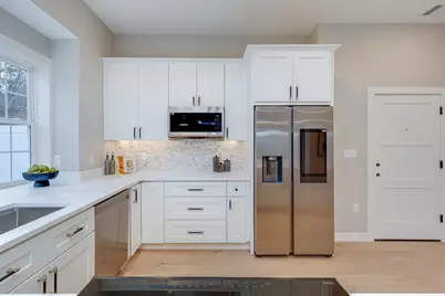 384 Main Street #206, Salem, NH 03079 - Photo 7