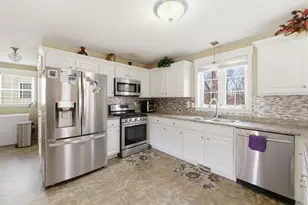 [Address not provided], Manchester, NH 03109 - Photo 13