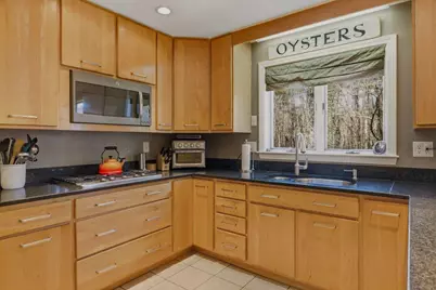 16 Isaac Lucas Circle, Dover, NH 03820 - Photo 5