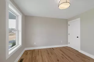 83 W Parish Rd, Concord, NH 03301 - Photo 23