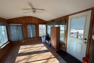 37 Christopher Ln, Fremont, NH 03044 - Photo 3