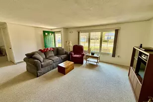 186 Deer Path Rd, Hopkinton, NH 03229 - Photo 9