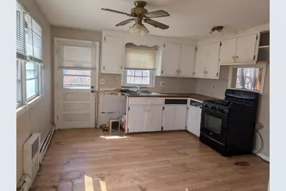 107 S Wilson Street, Manchester, NH 03103 - Photo 29