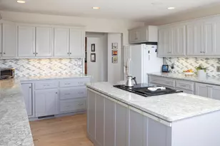 6 Chester Dr, Weare, NH 03281 - Photo 9