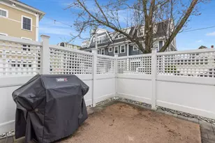 43 Cornwall St, Portsmouth, NH 03801 - Photo 25