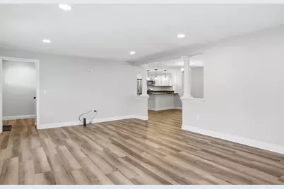 195 Bypass 28, Derry, NH 03038 - Photo 17