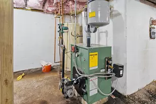 195 Bypass 28, Derry, NH 03038 - Photo 35