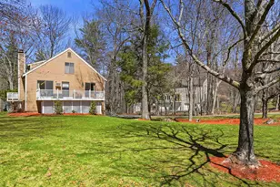 10 Hunter Dr, Derry, NH 03038 - Photo 3