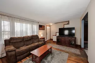 9 Avery Rd, Londonderry, NH 03053 - Photo 9