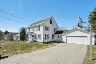20 School St, Newport, NH 03773 - Photo 9
