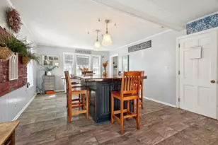 20 School St, Newport, NH 03773 - Photo 11