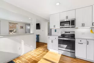 13 Elmview Cir, Dover, NH 03820 - Photo 5