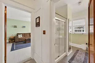 92 Pinewood Ave, Bethlehem, NH 03574 - Photo 11