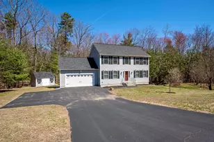 69 Falcon Ridge Rd, Milford, NH 03055 - Photo 3