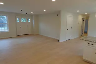 93 Fairview Dr, Pittsfield, NH 03263 - Photo 9