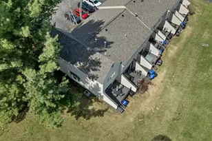 631 Fox Hollow Dr, Hudson, NH 03051 - Photo 37