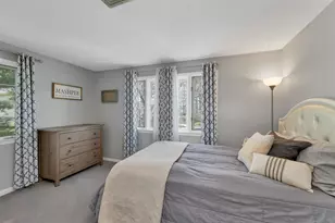 631 Fox Hollow Dr, Hudson, NH 03051 - Photo 21