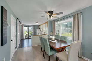 631 Fox Hollow Dr, Hudson, NH 03051 - Photo 7