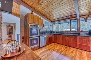 979 Farr Hill Rd, Littleton, NH 03561 - Photo 13