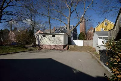 145 Cabot Street #1, Portsmouth, NH 03801 - Photo 11