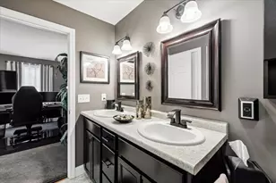 18 Crawford Ln, Hooksett, NH 03106 - Photo 21