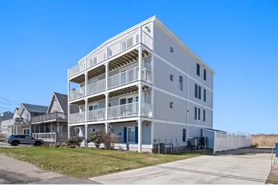 605 Ocean Boulevard #1, Hampton, NH 03842 - Photo 1