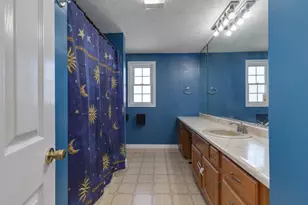 56 Hazelton Ct, Manchester, NH 03103 - Photo 33