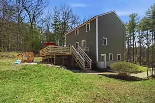 1 Jessica Ln, Hudson, NH 03051 - Photo 9