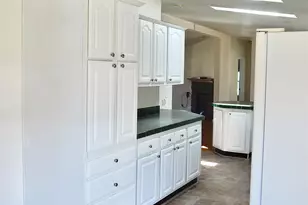 15 South Cranberry Ln, Rochester, NH 03867 - Photo 7
