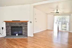15 South Cranberry Ln, Rochester, NH 03867 - Photo 9